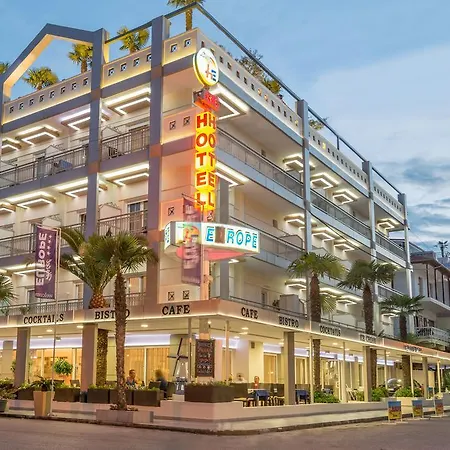 Отель Europe 3*