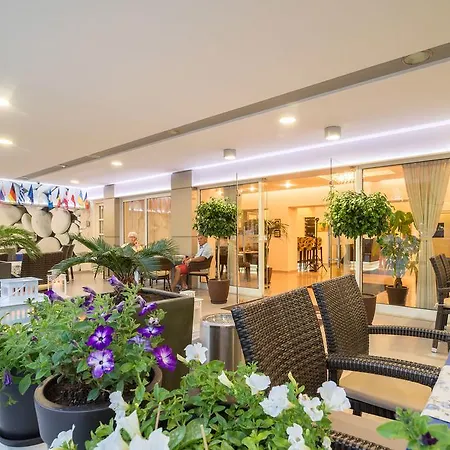 Hotel Europe 3*